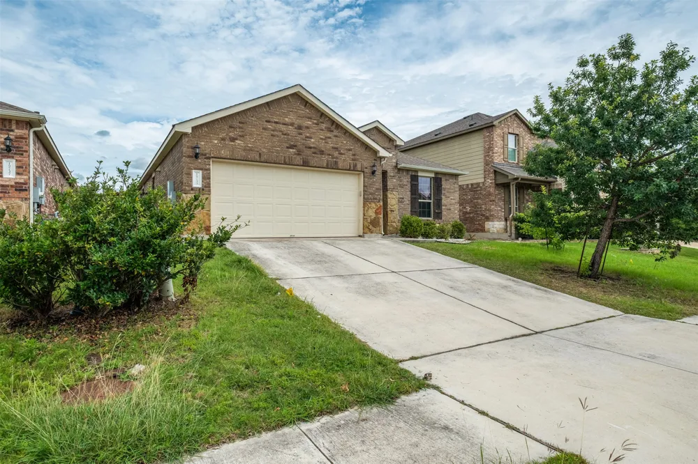 19733 Shinning Isle Run Pflugerville, TX 78660