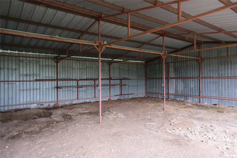 240 McAcres Drive McDade, TX 78650