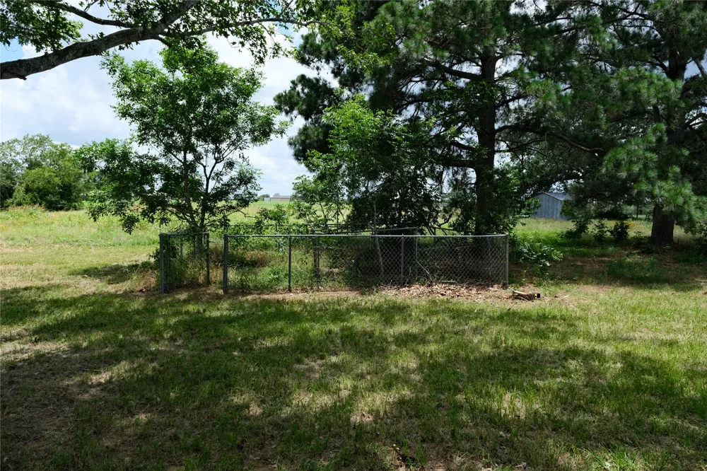 240 McAcres Drive McDade, TX 78650