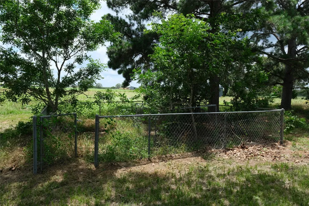 240 McAcres Drive McDade, TX 78650