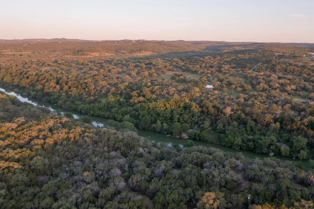 3303 Fearless Treadway Round Mountain, TX 78663