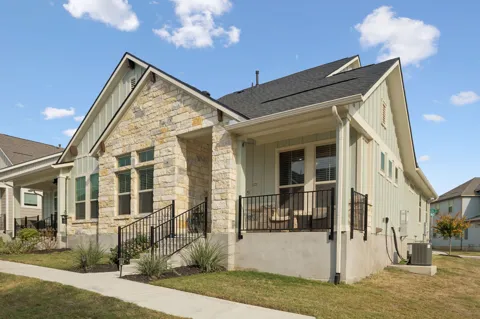 105 Lafitte Drive #101
