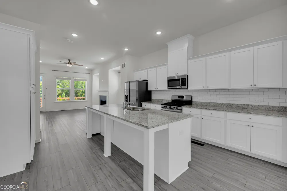 1192 Edwin LN Sugar Hill, GA 30518