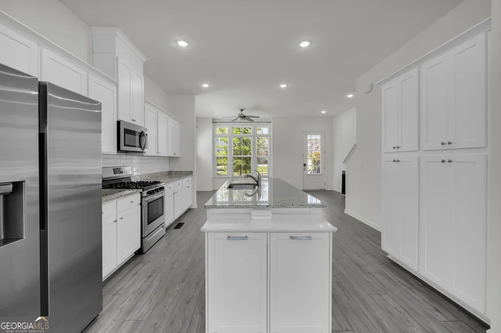 1192 Edwin LN Sugar Hill, GA 30518