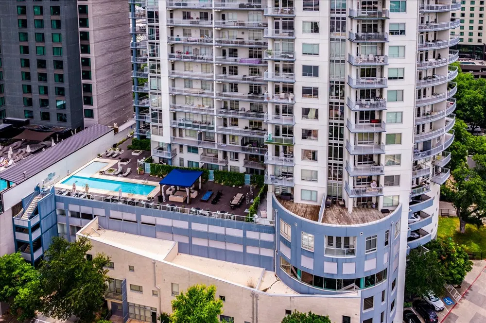603 Davis Street #1704 Austin, TX 78701