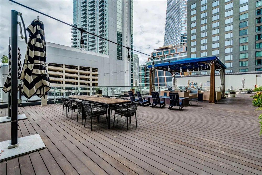 603 Davis Street #1704 Austin, TX 78701