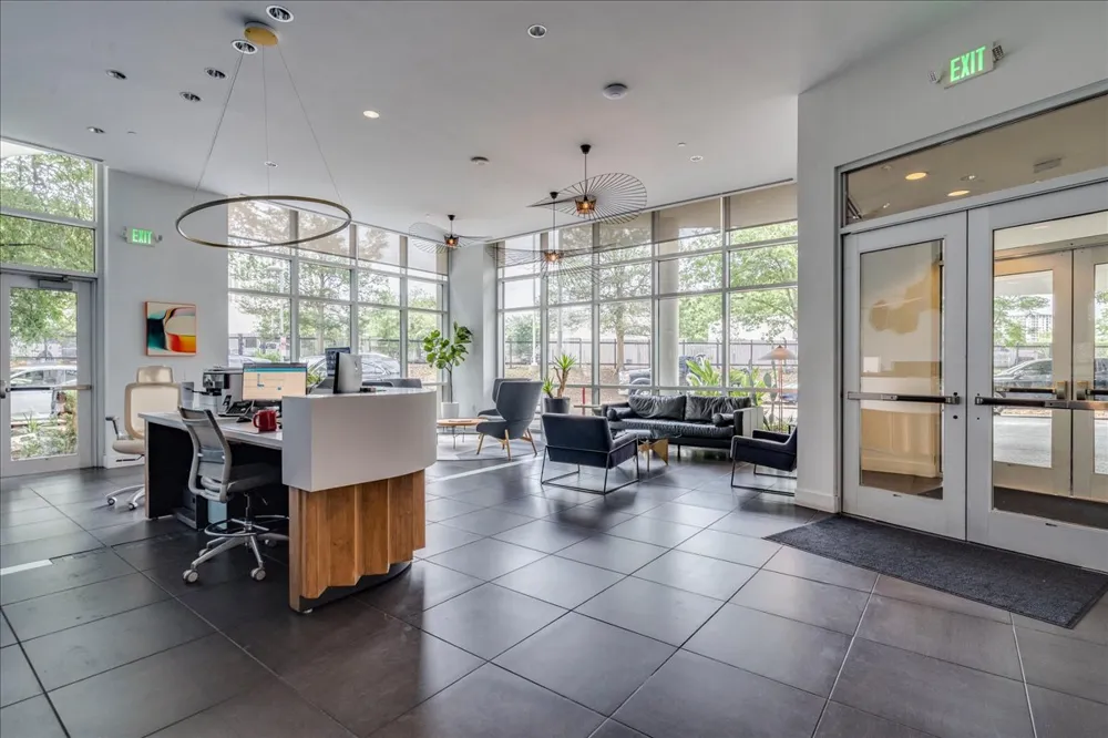 603 Davis Street #1704 Austin, TX 78701