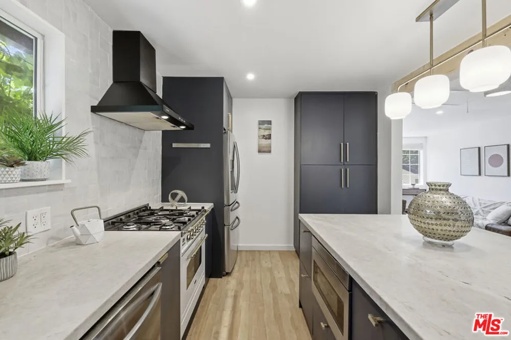 342 Fisher Street Los Angeles, CA 90042