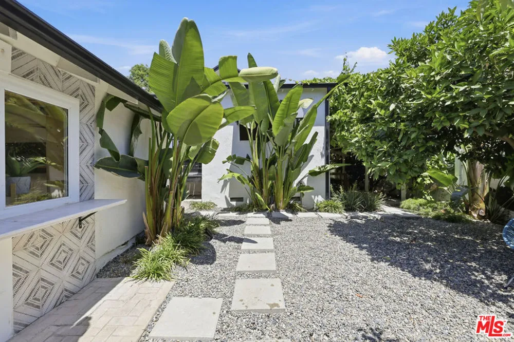 342 Fisher Street Los Angeles, CA 90042