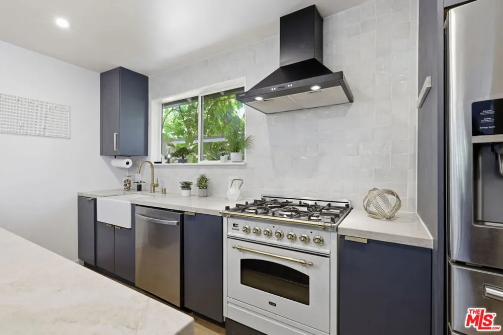 342 Fisher Street Los Angeles, CA 90042