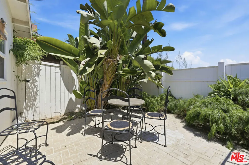 342 Fisher Street Los Angeles, CA 90042