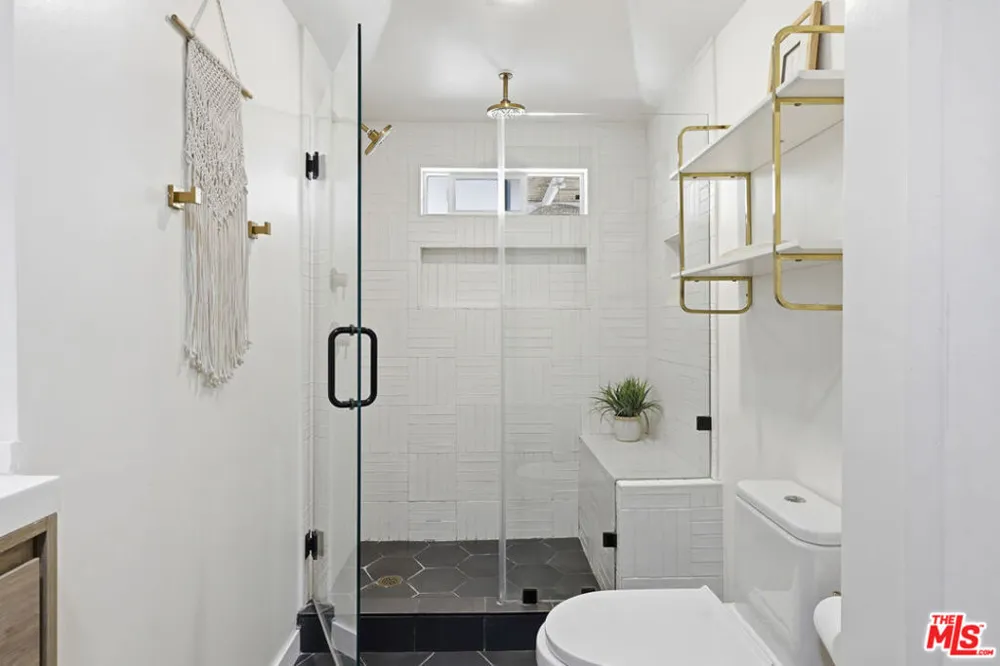 342 Fisher Street Los Angeles, CA 90042