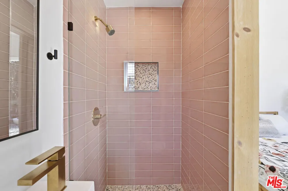 342 Fisher Street Los Angeles, CA 90042