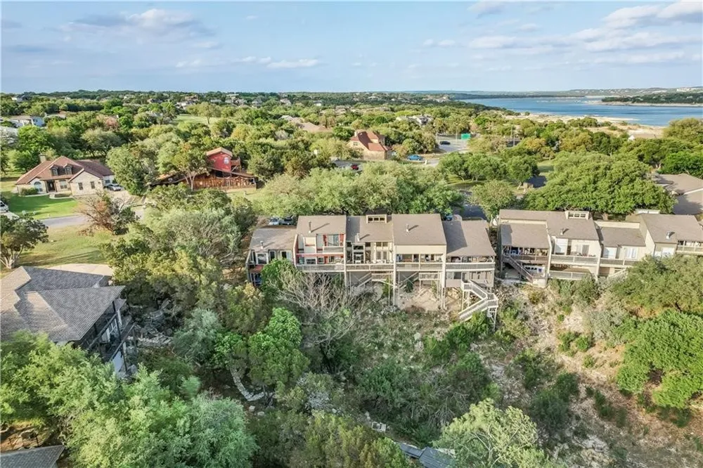 329 Venture Boulevard S Point Venture, TX 78645
