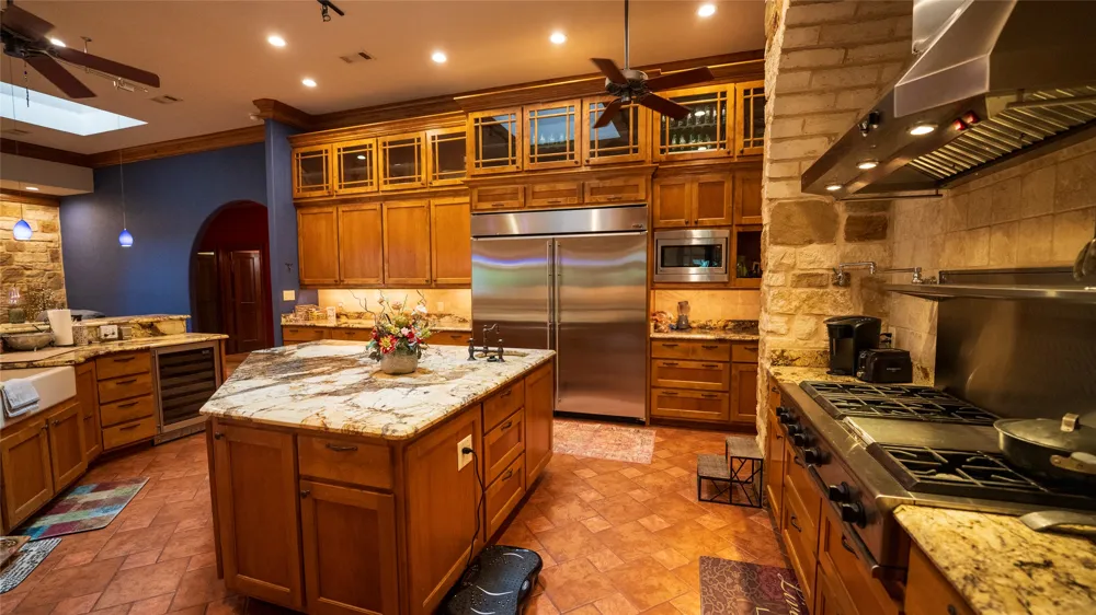 1908 County Road 305 Rockdale, TX 76567