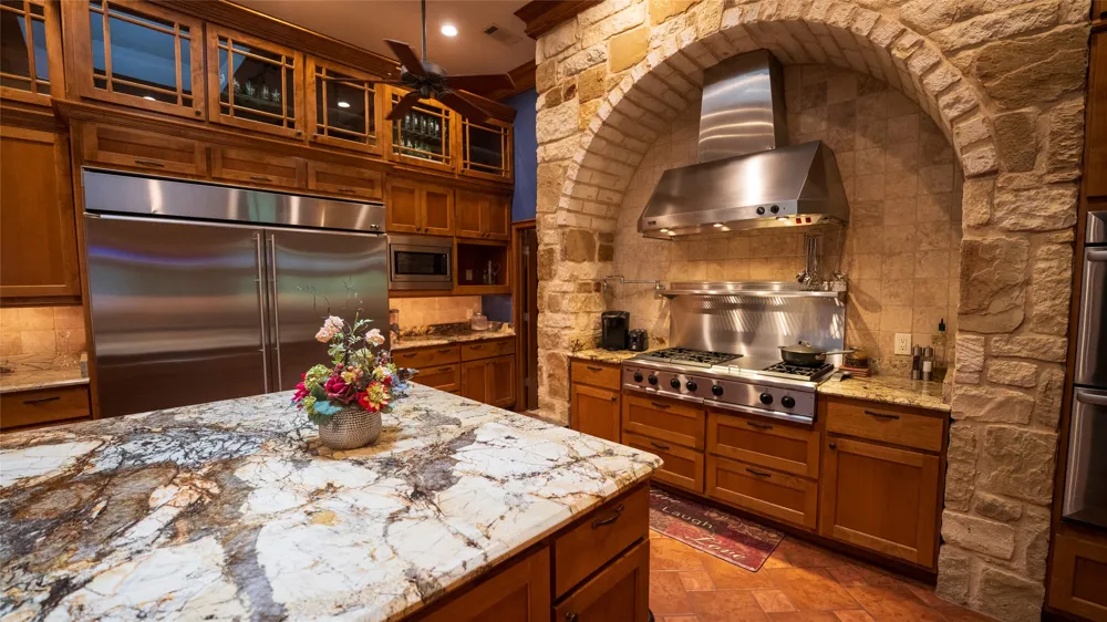 1908 County Road 305 Rockdale, TX 76567