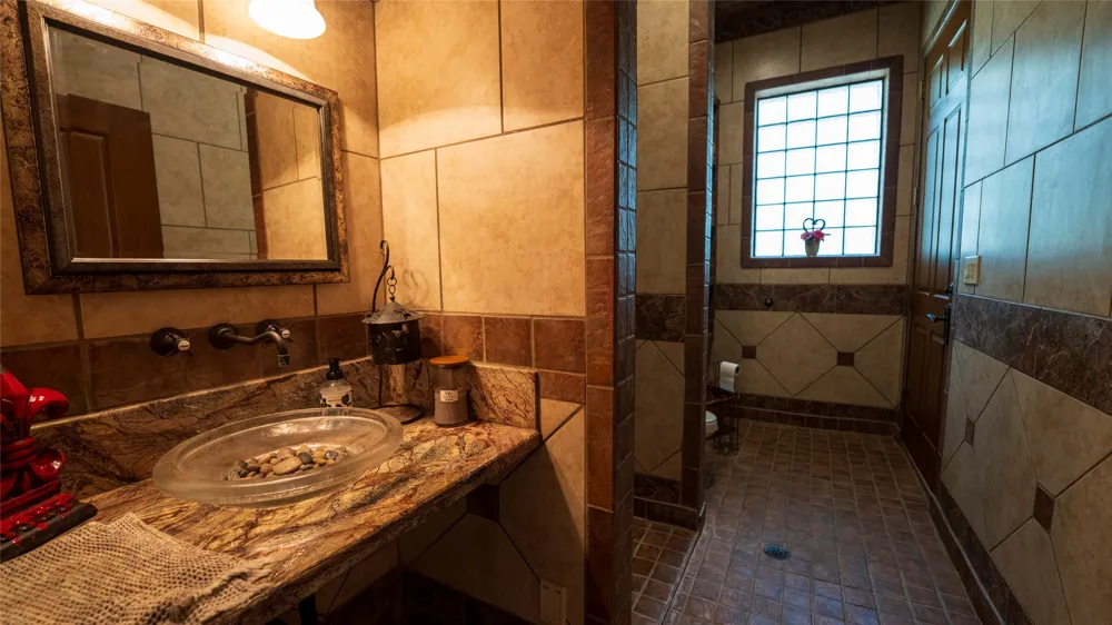 1908 County Road 305 Rockdale, TX 76567