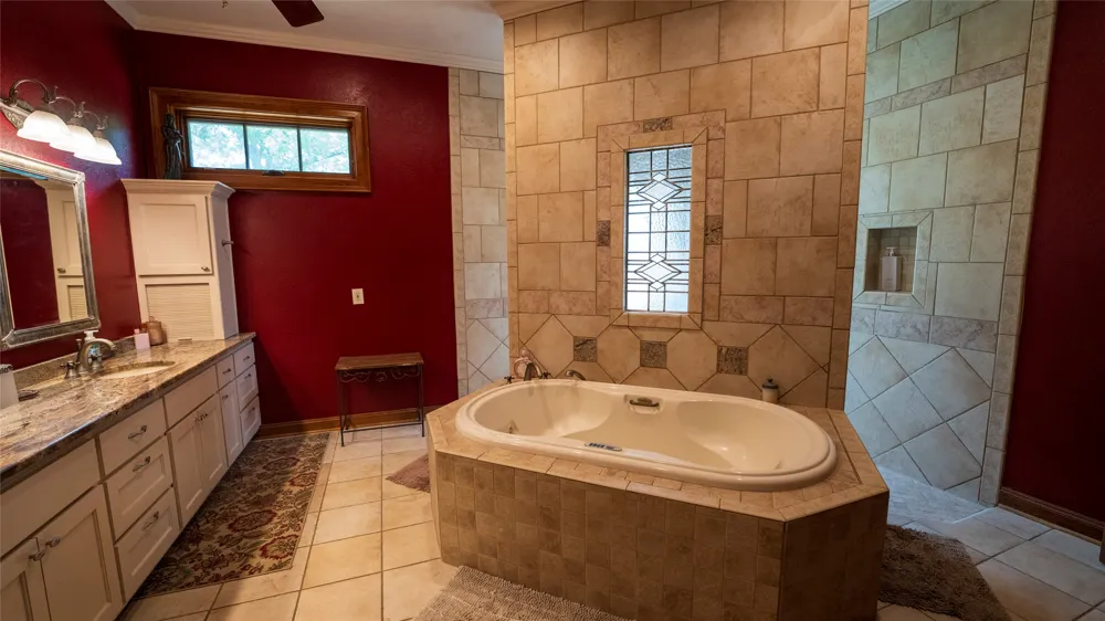 1908 County Road 305 Rockdale, TX 76567