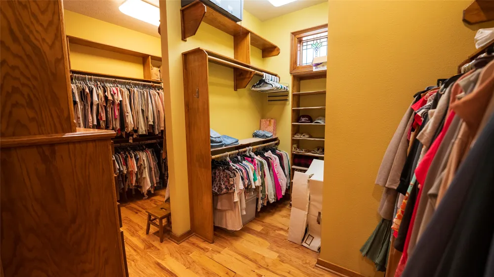1908 County Road 305 Rockdale, TX 76567