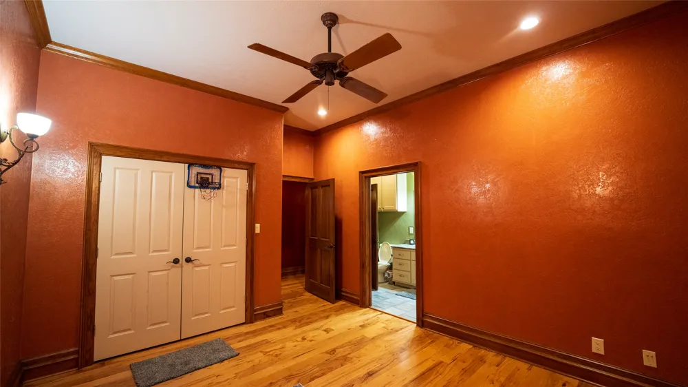 1908 County Road 305 Rockdale, TX 76567