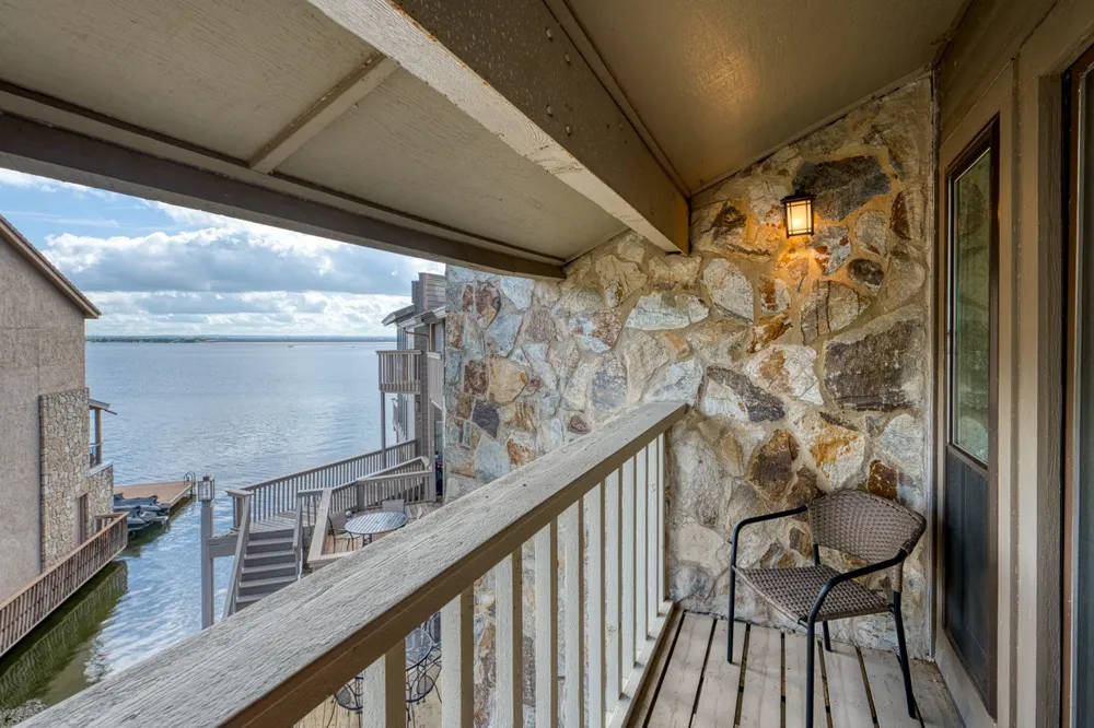 1101 The Cape Road #2 Horseshoe Bay, TX 78657