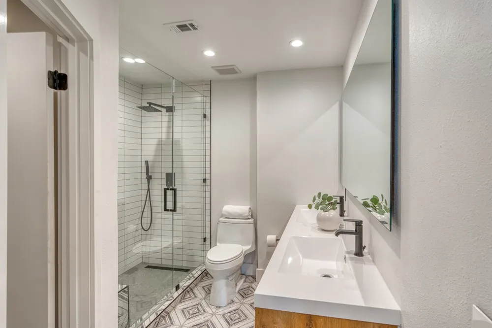 1101 The Cape Road #2 Horseshoe Bay, TX 78657