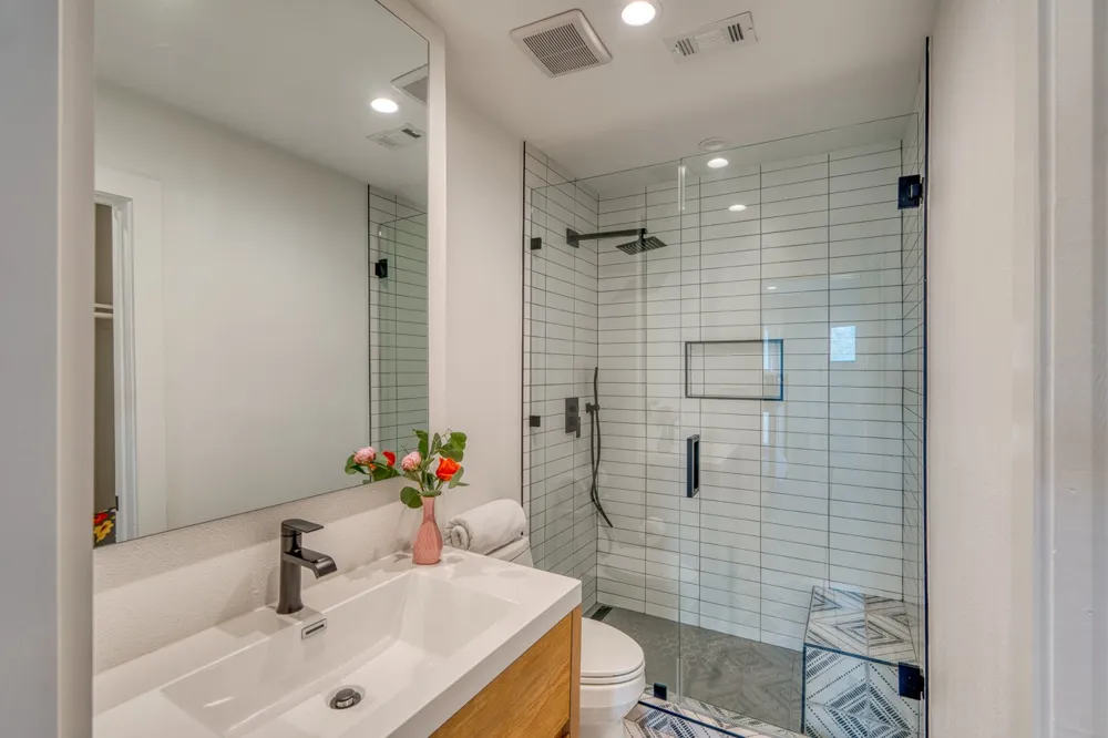 1101 The Cape Road #2 Horseshoe Bay, TX 78657