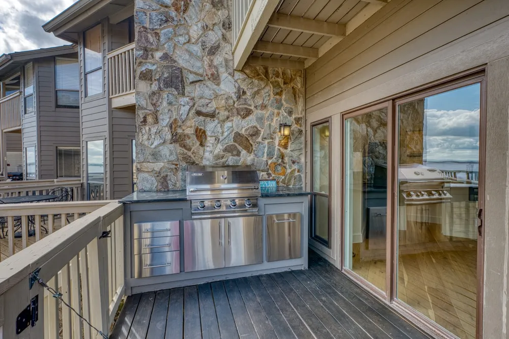1101 The Cape Road #2 Horseshoe Bay, TX 78657
