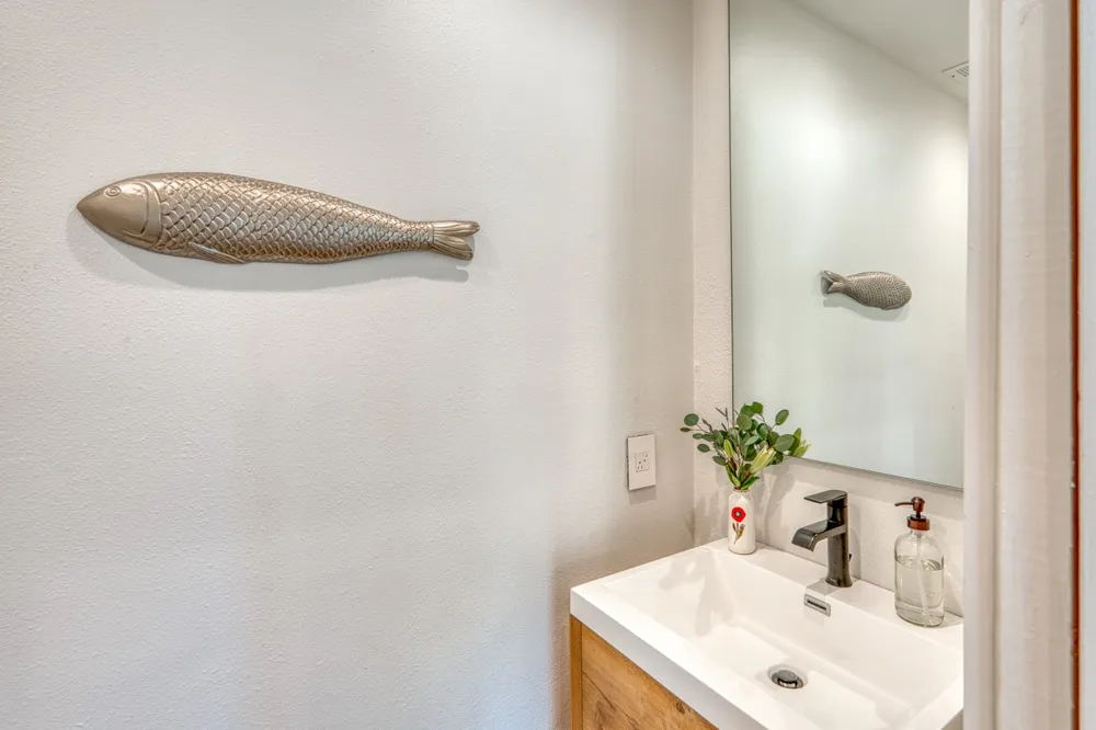 1101 The Cape Road #2 Horseshoe Bay, TX 78657