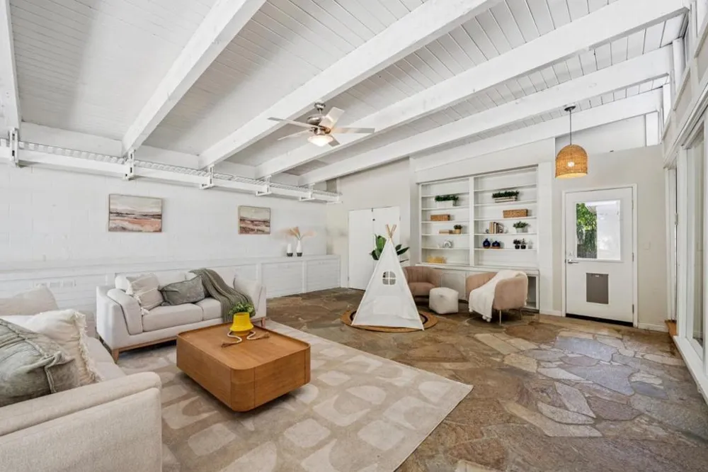 20210 Franklin Avenue Saratoga, CA 95070