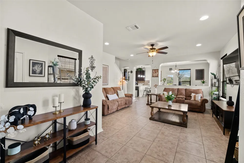 351 New Bridge Drive Kyle, TX 78640