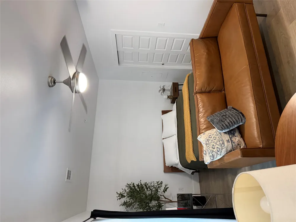 2213 Poquito Road #220 Austin, TX 78722