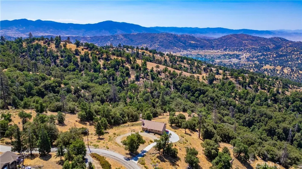 29600 Goldspike Road Tehachapi, CA 93561