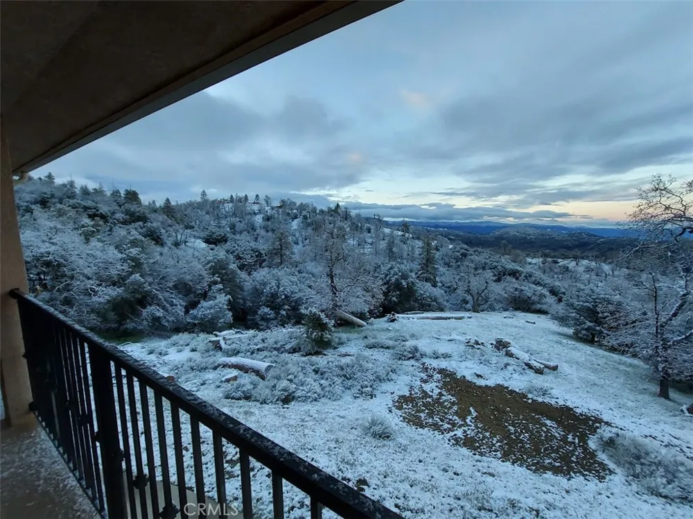 29600 Goldspike Road Tehachapi, CA 93561