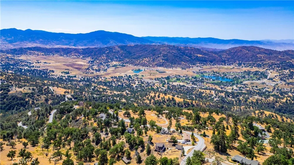 29600 Goldspike Road Tehachapi, CA 93561