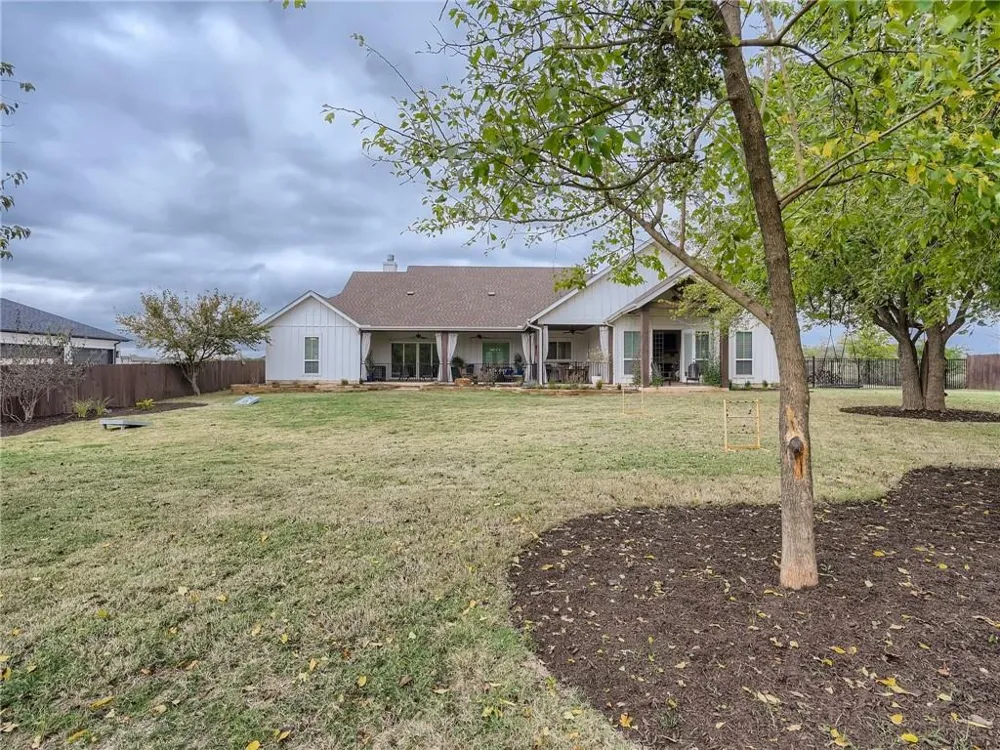 132 Huerta Road Florence, TX 76527