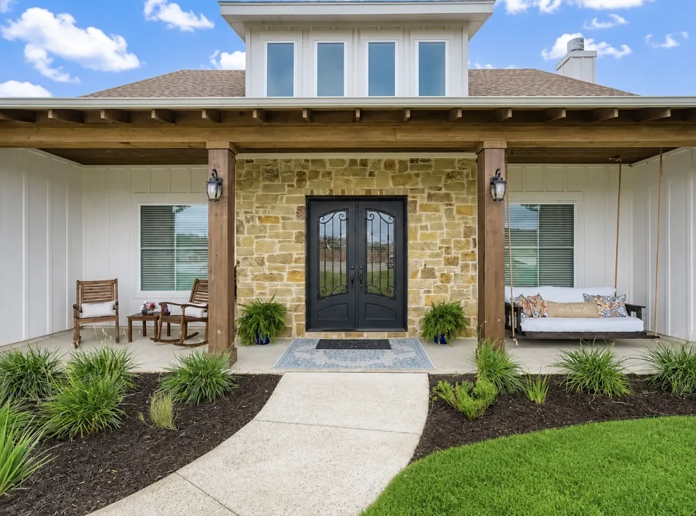 132 Huerta Road Florence, TX 76527