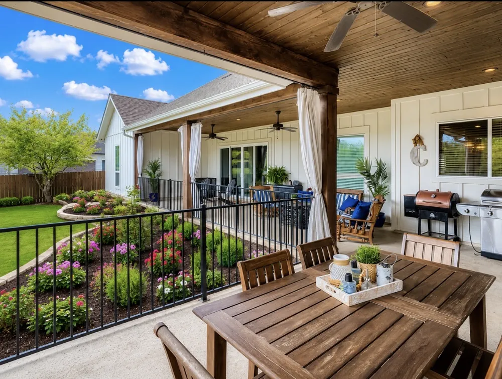 132 Huerta Road Florence, TX 76527