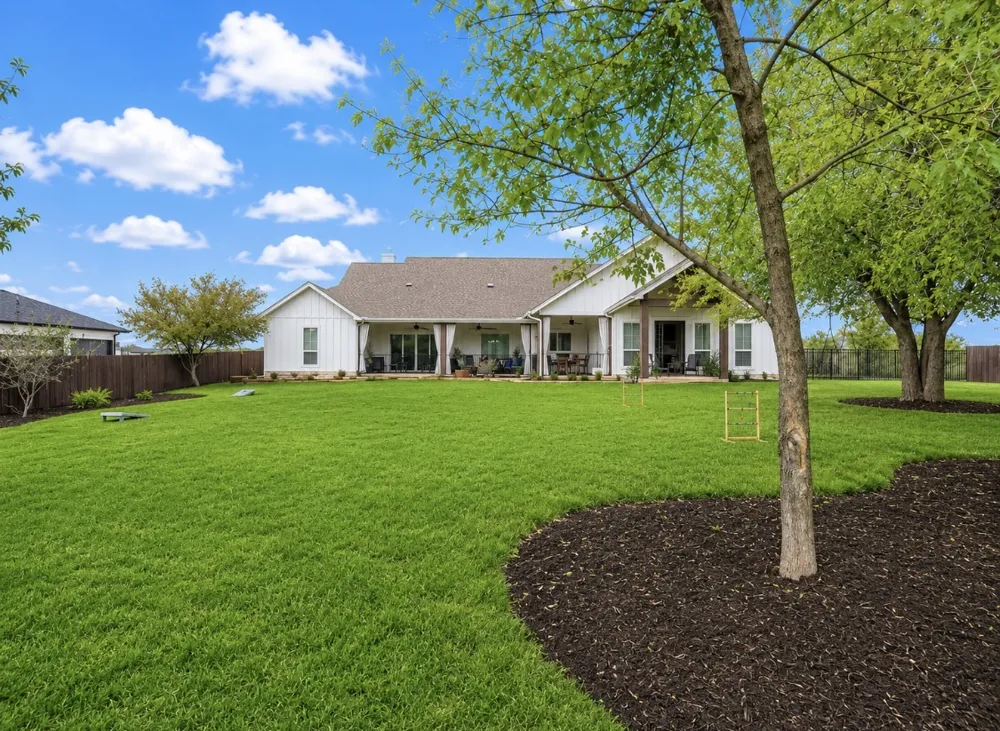 132 Huerta Road Florence, TX 76527