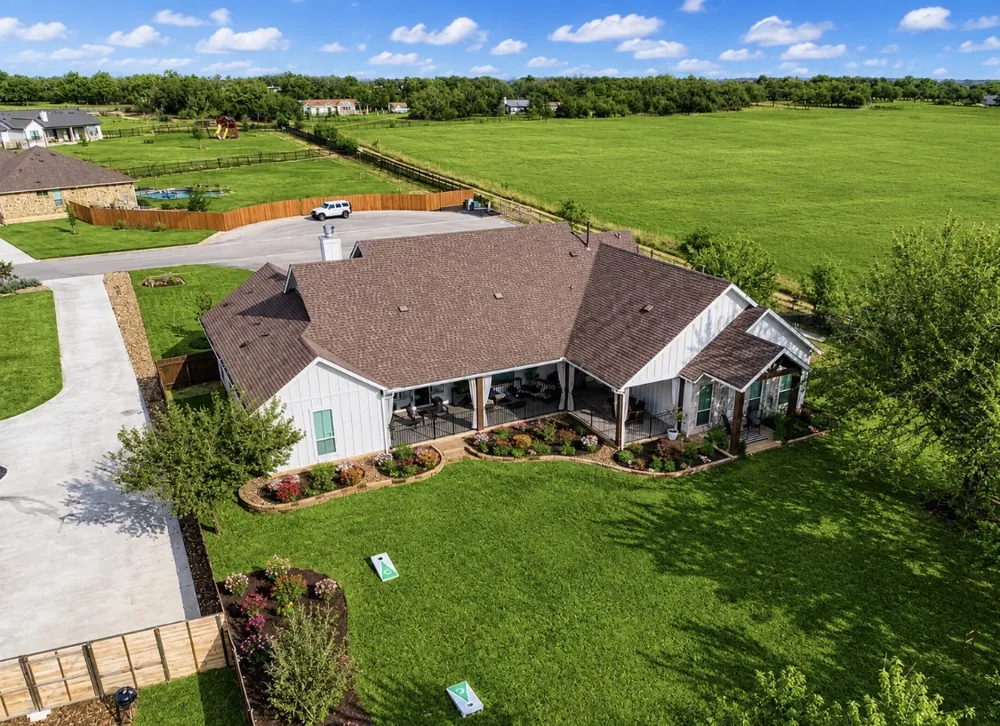 132 Huerta Road Florence, TX 76527