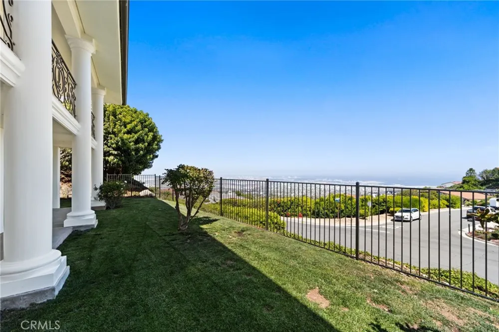 29603 Highpoint Road Rancho Palos Verdes, CA 90275