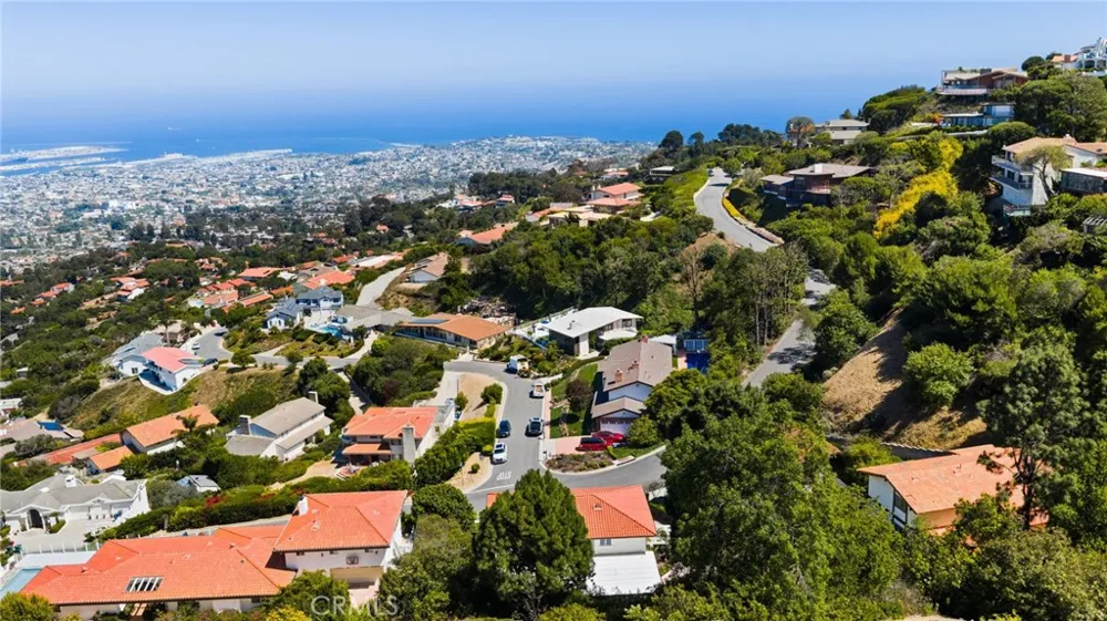 29603 Highpoint Road Rancho Palos Verdes, CA 90275