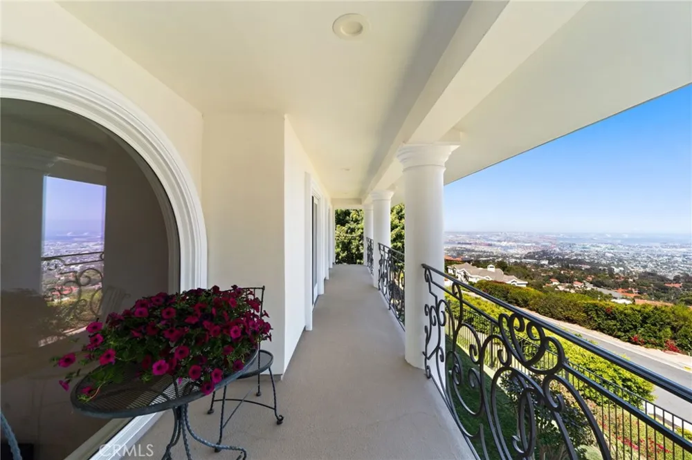 29603 Highpoint Road Rancho Palos Verdes, CA 90275