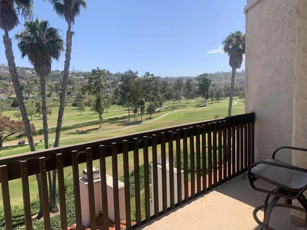 2508 Navarra Drive #424 Carlsbad, CA 92009
