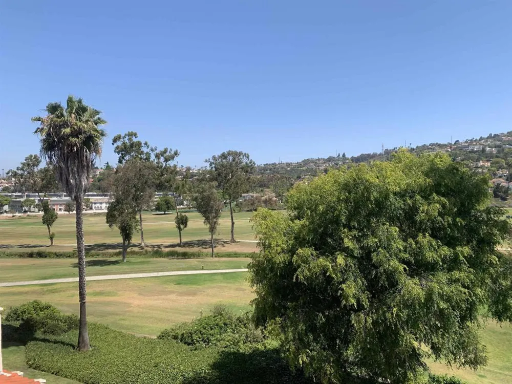 2508 Navarra Drive #424 Carlsbad, CA 92009