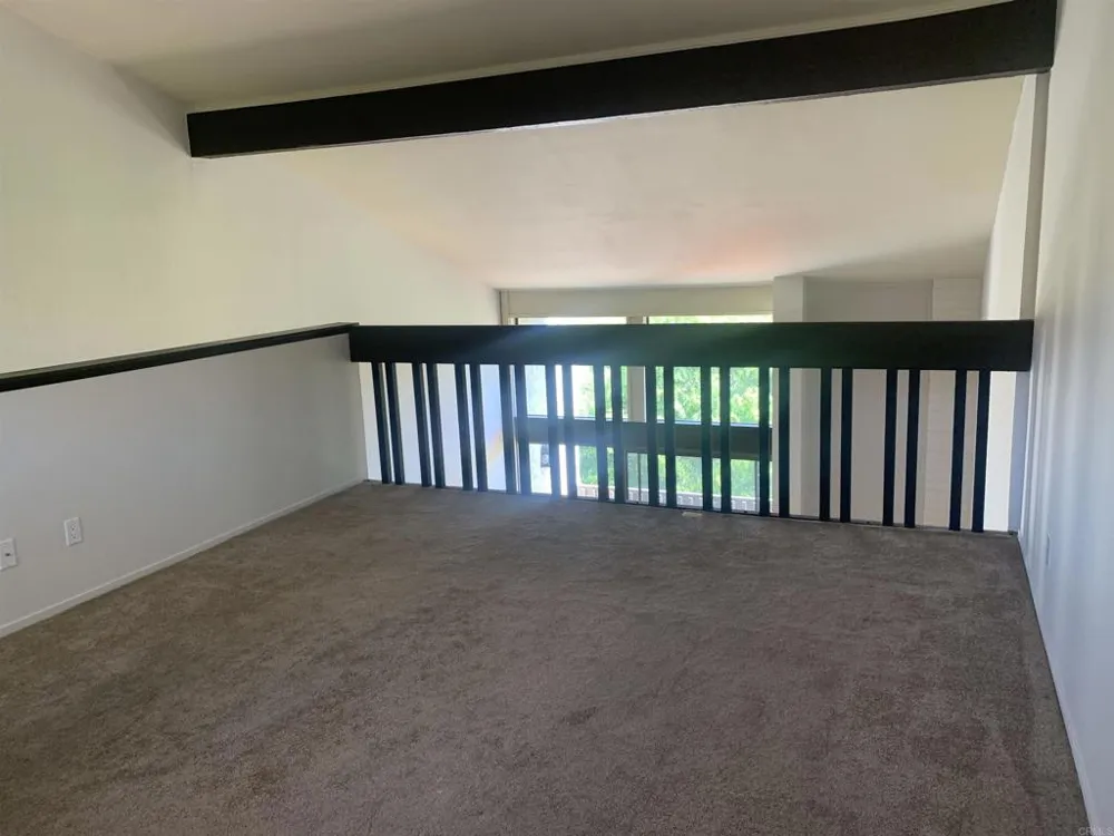 2508 Navarra Drive #424 Carlsbad, CA 92009