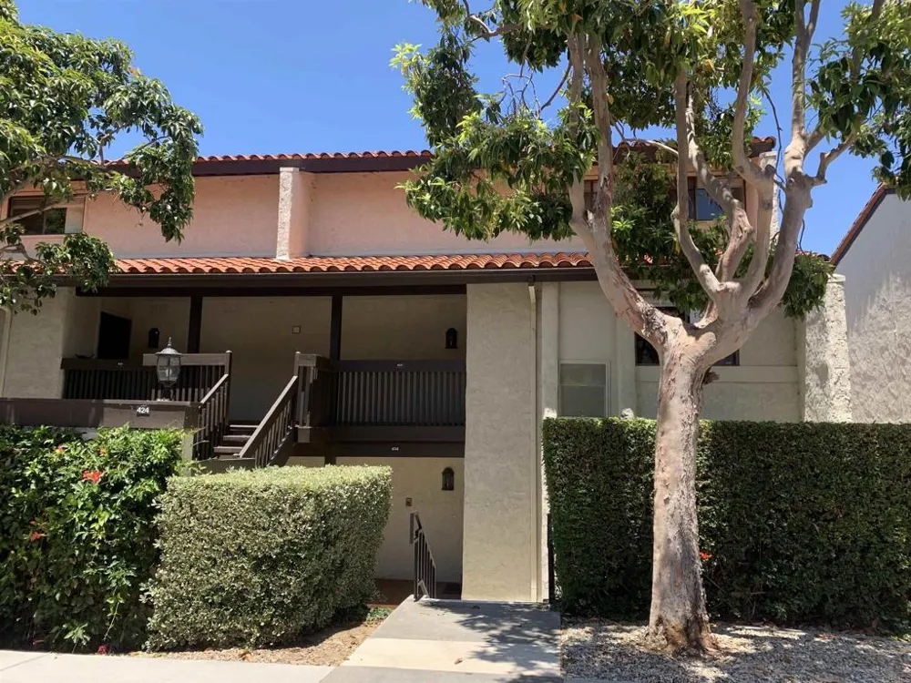 2508 Navarra Drive #424 Carlsbad, CA 92009