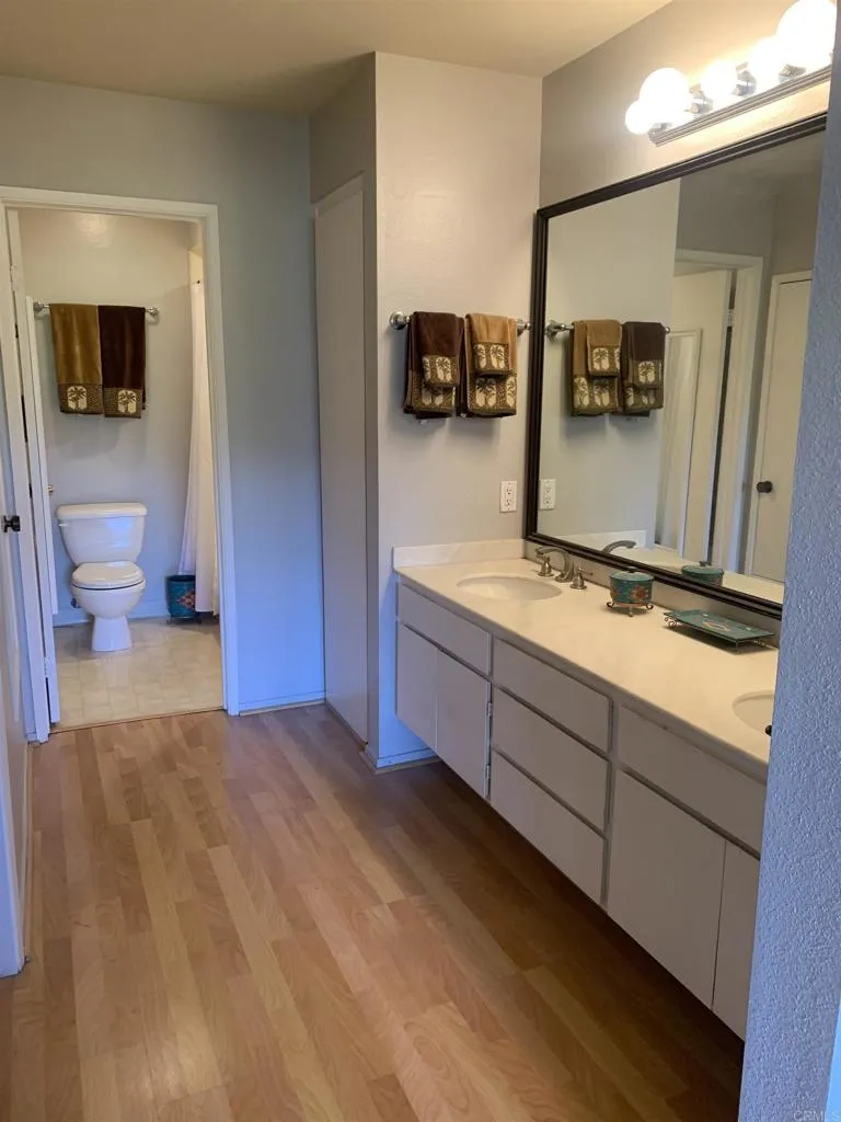 2508 Navarra Drive #424 Carlsbad, CA 92009