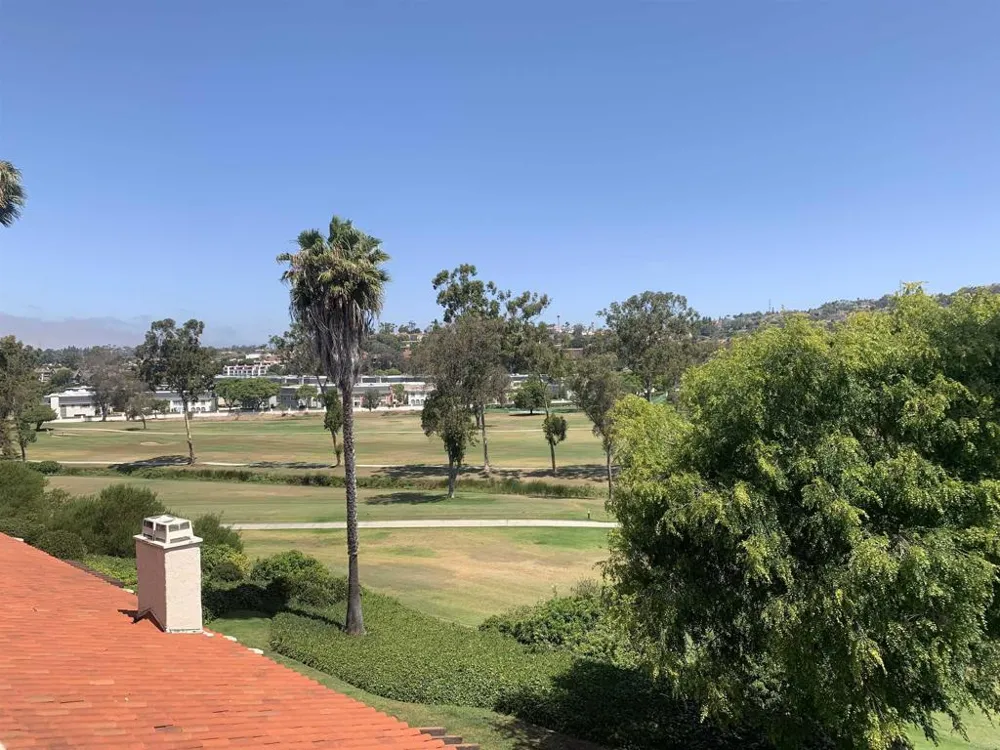 2508 Navarra Drive #424 Carlsbad, CA 92009