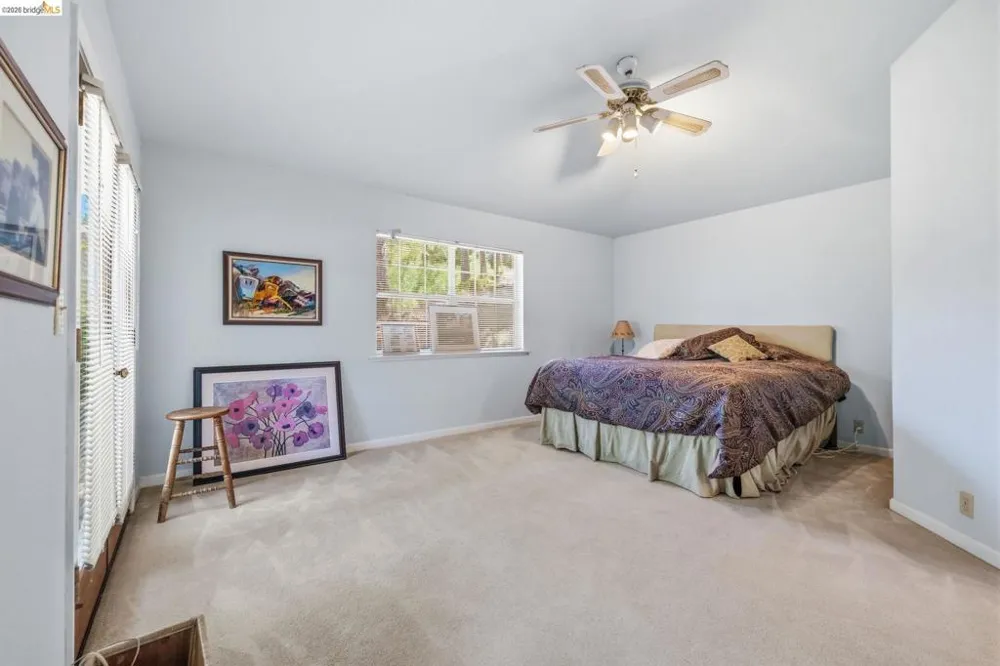 12033 Hillhurst Cir Groveland, CA 95321